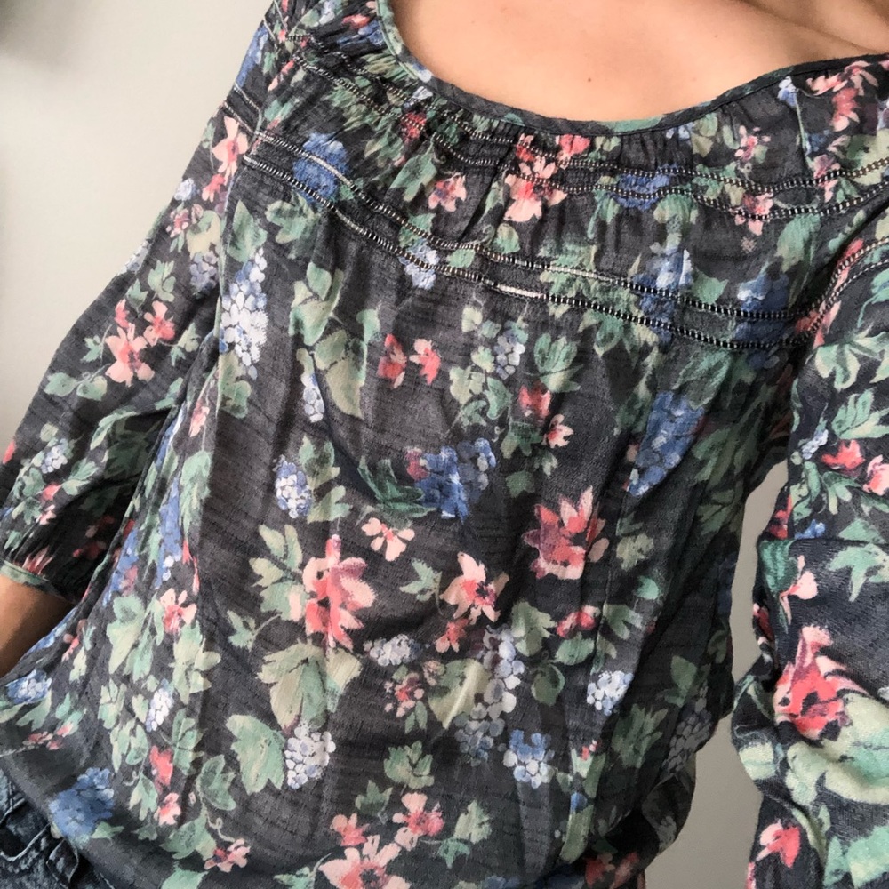 Floral top